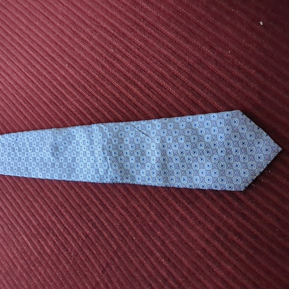 Hudson Room Silk Tie - Picture 2 of 4